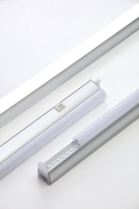 Legare LED Under Cabinet Aluminium Link Light