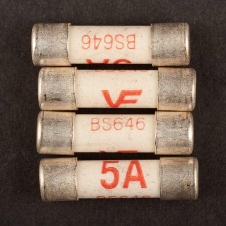 5amp Fuse to BS646